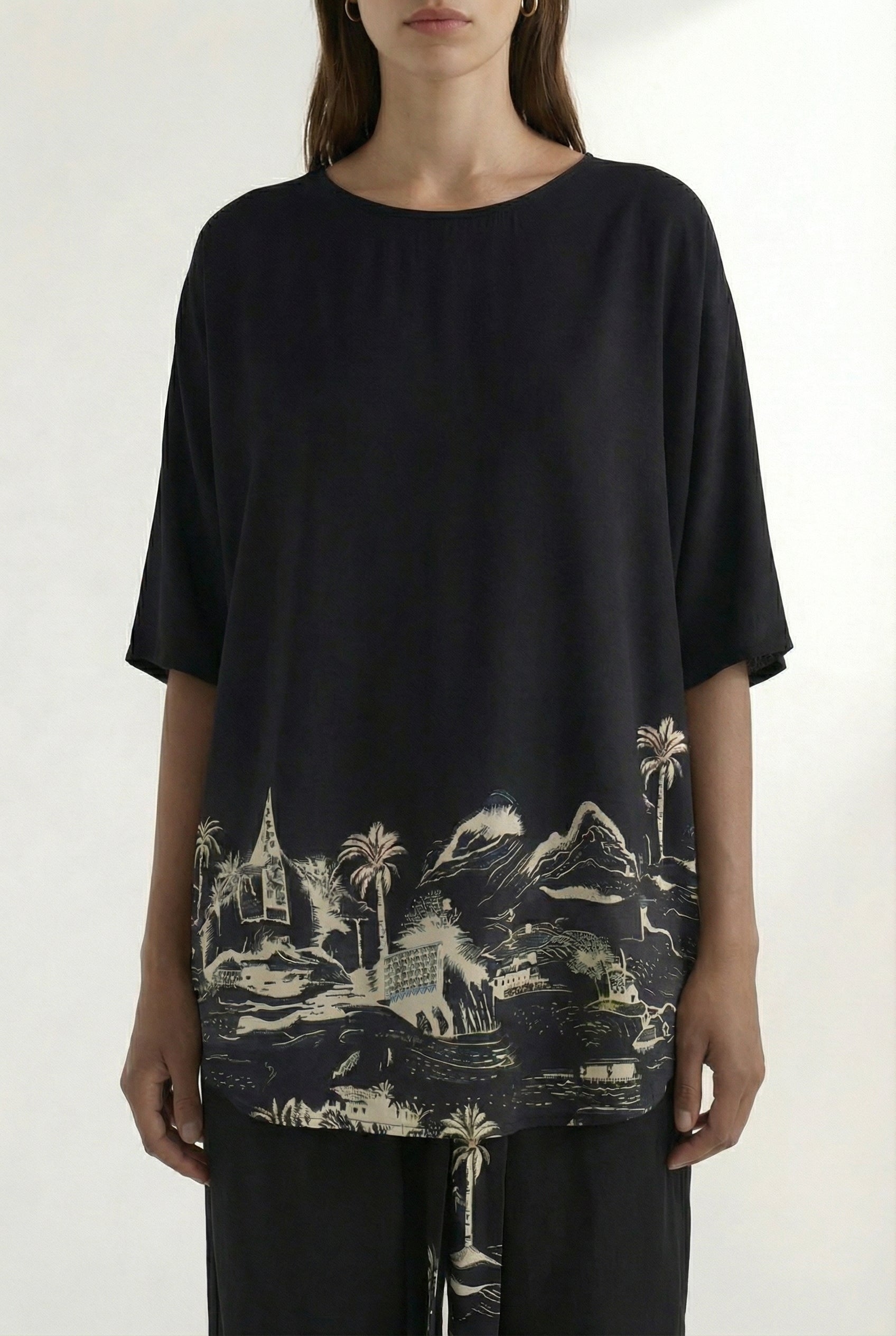 Wayfarer Kaftan Top Black