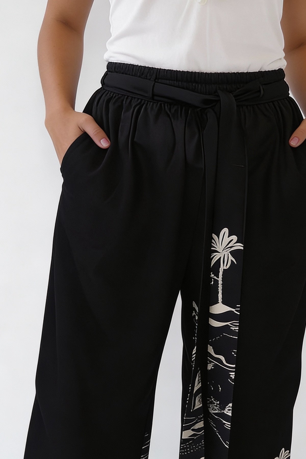 Wayfarer Trousers Black